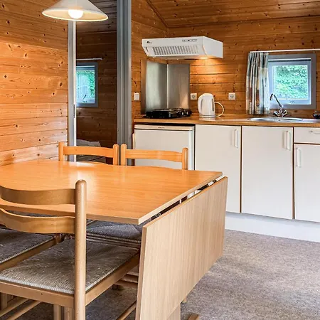 בית נופש 2 Bedroom In
