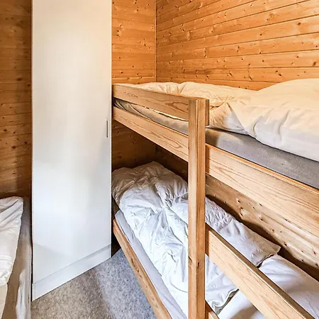2 Bedroom In *